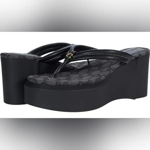 New in box COACH Franki Flip-Flop slippers sandals Size 11  Women Shoes EU 41.5B